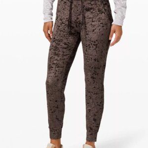 Lululemon ready to rulu joggers- crushed velvet